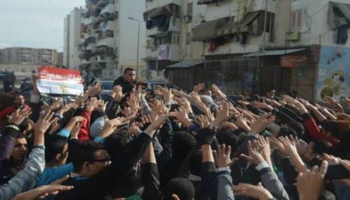 مسيرة شبابية في بورسعيد في مليونية "الصمود وفاء لدماء الشهداء"