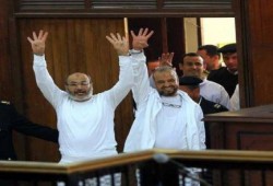 صورة وتعليق تبقي الأسود اسود والكلاب كلاب