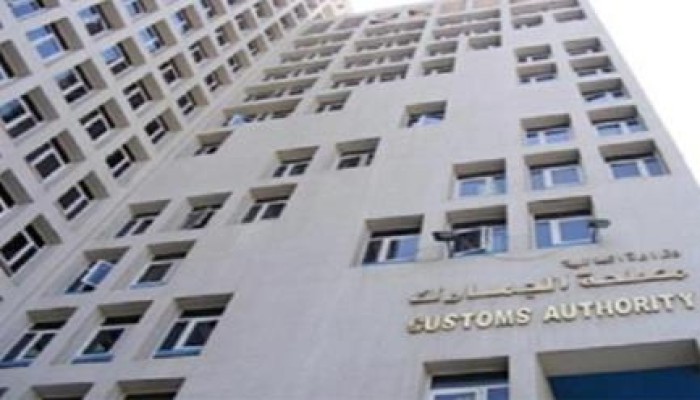 خلال 6 أشهرمن عمر الانقلاب:  9.5 % تراجعا في حصيلة الرسوم الجمركية بمصر