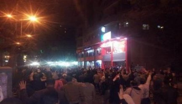 مسيرة لـ"دعم الشرعية" تطوف شوارع المهندسين