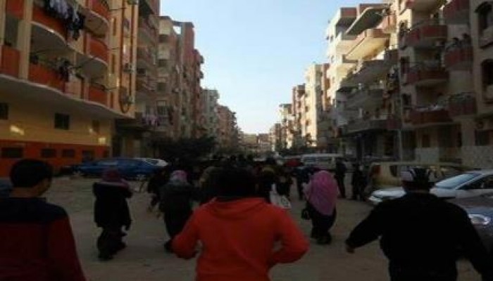 طلاب الإسماعيلية يهتفون:يسقط يسقط حكم العسكر(صور)