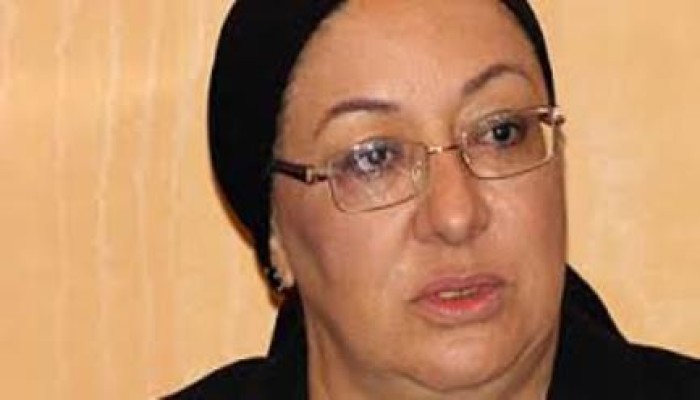 بالفيديو مواطن يفضح وزيرة الصحة وتقصيرها وتهدد وائل الابراشى: يا تقفل السكه يا همشي