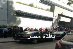 هروب جماعي للأطباء بعد تقصير حكومة الانقلاب في توفير الرعاية لهم من الأوبئة