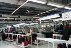 تصاعد اعتصام عمال مصنع إمبي بالاسماعيلية وانضمام فروع أخرى