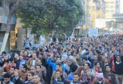 بالصور.. عشرات الالآف بالمهندسين يهتفون "مكملين ومش خايفين" في ذكرى تنحي المخلوع مبارك