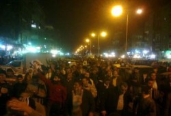 بالصور: حشود هائلة بعد انضمام مسيرتي عين شمس والمطرية معا في ذكرى تنحي المخلوع