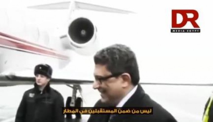 "فضيحة تاريخية" وزير دفاع روسيا يرسل مندوبيه لاستقبال السيسي، والأسوأ، لم يجلس معه (فيديو)