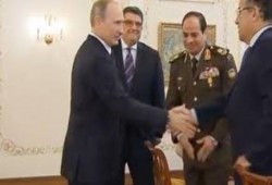 بالفيديو تقرير نارى للجزيرة عن فضيحة السيسى فى روسيا واهانة بوتين له