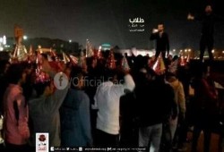 طلاب ضد الانقلاب تنظم مسيرة بالطراطير بجوار منزل "طرطور" الانقلاب المعين عدلي منصور