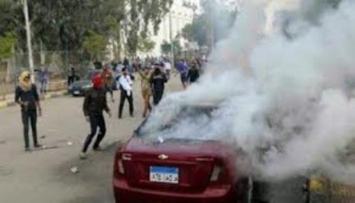 مجهولون يحرقون سيارة اللواء "مينا صرفي" و3 سيارات تابعة لزوجته وأبنائه بمصر الجديدة