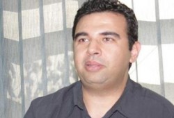 مستشار رئاسة الانقلاب العلمي : لن أنفي تصريحاتي حول اختراع الجيش الفضيحة ، وزويل يؤيدني