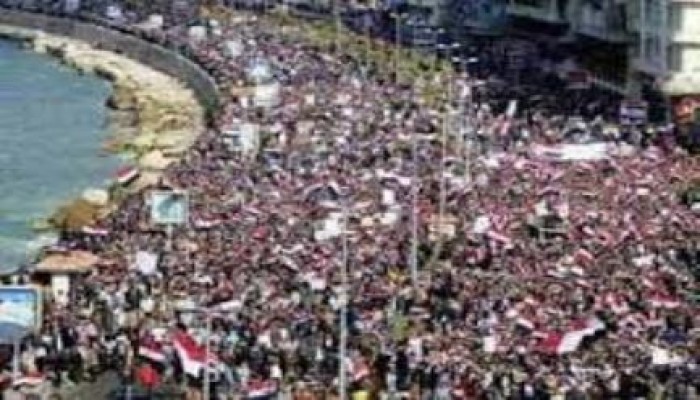 متظاهروا الاسكندرية ينددون بجرائم الانقلاب العسكري خلال 6 مسيرات ليليه