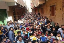 "لن يحكمنا الفسدة"جانب من مسيرة حاشدة لرافضي الإنقلاب بناهيا