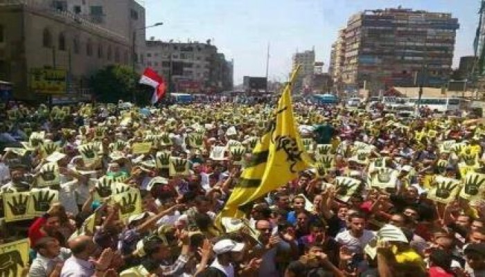 تظاهرات حاشدة فى أسبوع لن يحكما الفسدة