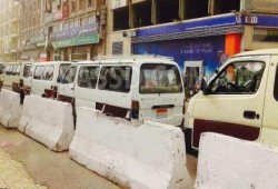 استمرار إضراب سائقي "السرفيس" في المنصورة