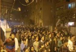 بالصور: مسيرة ليلية حاشدة بالتبين بحلوان مناهضة للانقلاب العسكري