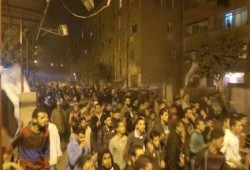 بالصور: مسيرة ليلية حاشدة بالتبين بحلوان مناهضة للانقلاب العسكري
