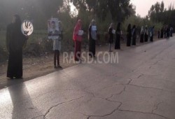 سلسلة بشرية نسائية في الصباح الباكر  ب‏المنوفية‬ تحت شعار "نساء مصر خط أحمر"