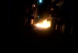 بالفيديو: لحظة إشعال النار في سيارة "نائب مدير أمن المنوفية" بمدينة قويسنا