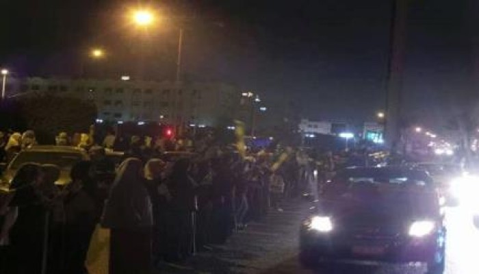 بالصور: وقفة ليلية بـ 6 أكتوبر ضدر الانقلاب العسكري