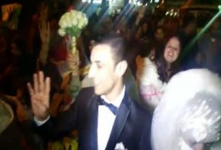 بالفيديو: عروسان يهتفان في مسيرة ليلية مناهضة للانقلاب بأوسيم