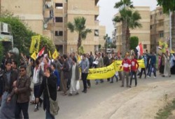 مسيرة الثوار بجامعة عين شمس تدق الطبول لرحيل العسكر