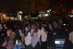 العصافرة تواصل رفضها للانقلاب بمسيرة ليلية