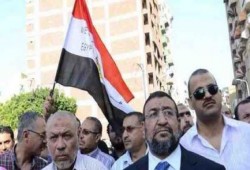 محامي د/ أكرم الشاعر : الانتربول أوقف الشاعر ثم أطلق سراحه