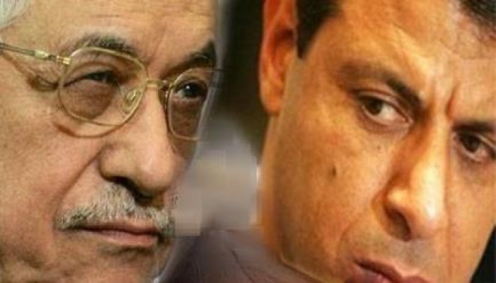 صراع الخونة .. دحلان يشن هجوما عنيفا على محمود عباس ويصفه بـ "المضلل"