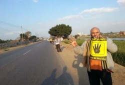 بالصور: سلسة بشرية لحركة طلاب ضد الانقلاب بمركز مشتول السوق بالشرقية