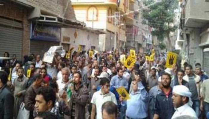 مؤيدوالشرعية بالأسكندرية ينظمون مسيرة ببرج العرب 					 "الشارع لنا .. معا للخلاص"