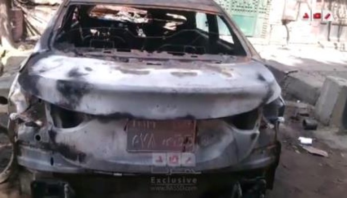 بالفيديو: سيارة ضابط شرطة أحرقت فجر الجمعة بحدائق حلوان