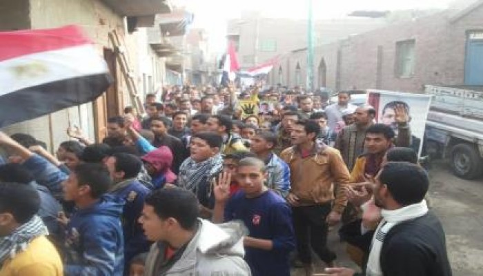 "الشارع لنا.. معا للخلاص": مسيرة حاشدة لثوار أطفيح تنديدا بإعتقال الشرفاء (صور)