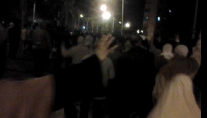 بالفيديو: مسيرة ليلية حاشدة لمؤيدى الشرعية بمدينة السادات بالمنوفية