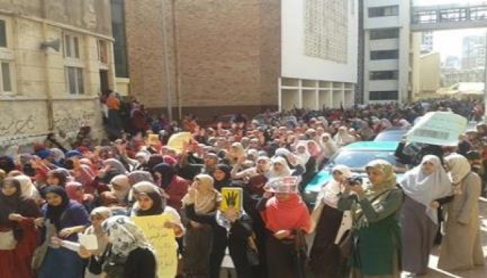 طلاب تربيه الاسكندرية  يطلقون حمله " اكتب رساله للمعتقلين"