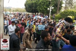 مشهد من   انتفاضة كلية الهندسة جامعة الازهر