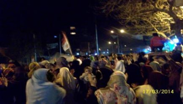 وفقة ليلية لتحالف دعم الشرعية بالخانكة ضد الانقلاب العسكري