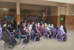 أولياء أمور طلاب مدارس "المدينة المنورة" يطردون مدير إدارة ‫‏المنتزة‬ التعليمية
