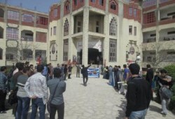 وقفة احتجاجية لطلاب "الهندسة والتكنولوجيا" بالعريش رفضاًللانقلاب العسكرى