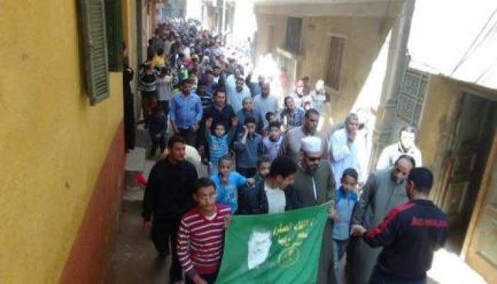 بالصور: مسيرة حاشدة بكفر طحا بمركز شبين القناطر في جمعة أم الشهيد