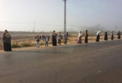 سلسلة بشرية صباحية للتحالف الوطنى بالنوبارية (صور)