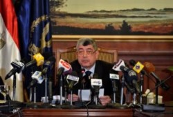 داخلية الانقلاب تقتل مسناً صعقا باكهرباء أثناء اعتقال ابنائه