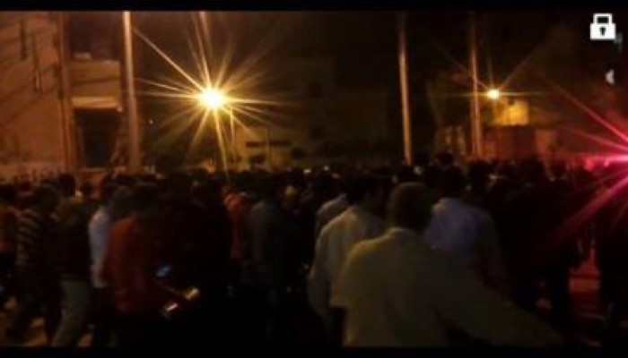 ‫ البحيرة : مسيرة احتجاجية لـ"عفاريت" ‏دمنهور‬ قرب سكن ضباط الشرطة بالمدينة.