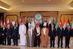 محللون: القمة العربية"ضعيفة" روتينية ولا جديد فيها .. وكلمة قطر الأبرز