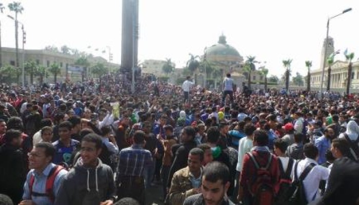 مظاهرة حاشدة في ميدان النهضة استجابة لدعوة التحالف (صور)