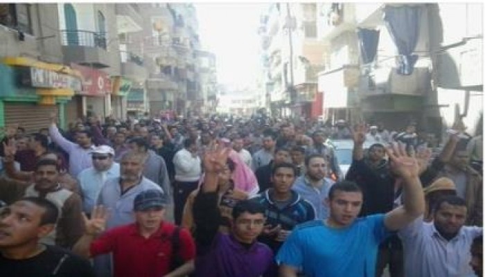 حشود المنياوية تزلزل المدينة ضد الانقلاب