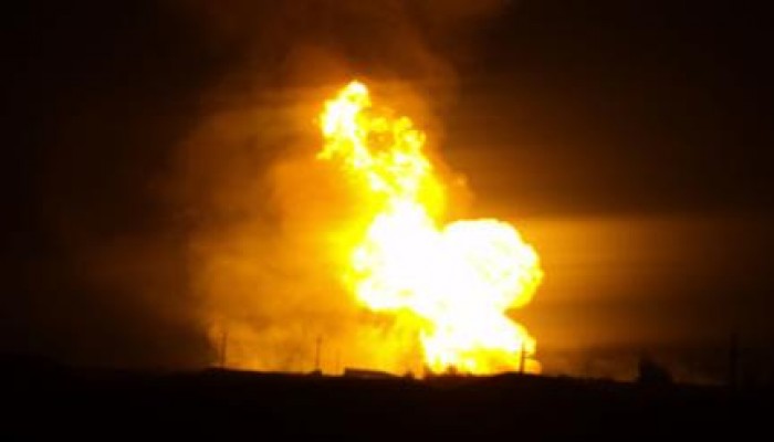 نحس السيسي: ١٢ قتيلاً وعشرات الجرحى في انفجار مستودع للوقود بسوهاج