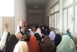 الشرطة ترحل طالبات الأزهر المعتقالات بالزقازيق من الأمن المركزي لمكان غير معلوم