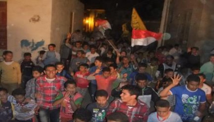 إحدى قرى الفيوم في مسيرة ليلية تهتف: "اقتل واحد اقتل ألف .. واحنا عددنا يزيد الضعف"