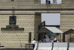 200 معتقل يضربون عن الطعام بسجن الحضرة بالإسكندرية
